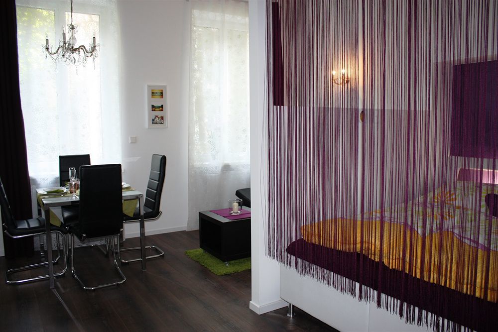 Govienna Small Modern Apartment Dış mekan fotoğraf